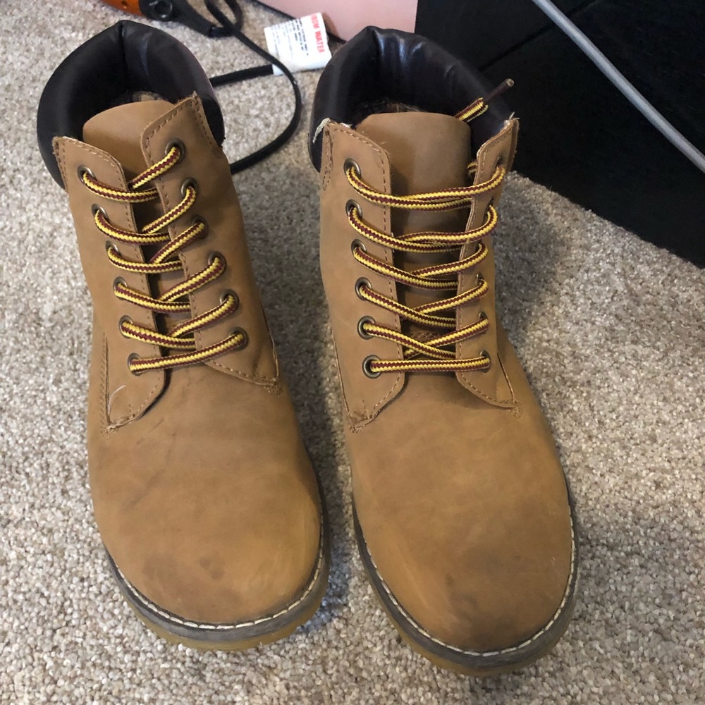 tan boots
